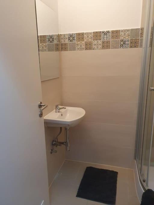Keller-Loft Cottbus City מראה חיצוני תמונה